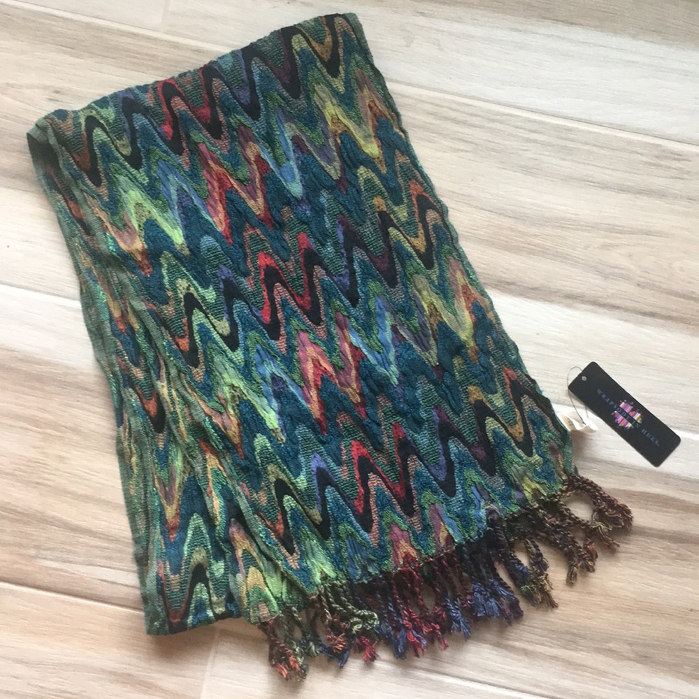 Chevron multicolored Scarf NWT